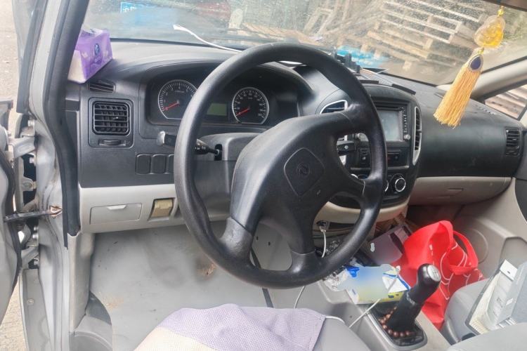 Used FORTHING Lingzhi 2016 M3L 1.6L 7-Seater Standard Model Steering Wheel