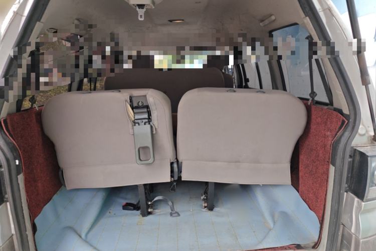 Used FORTHING Lingzhi 2016 M3 1.6L 7-Seater Standard Model China V Emission Standard Trunk