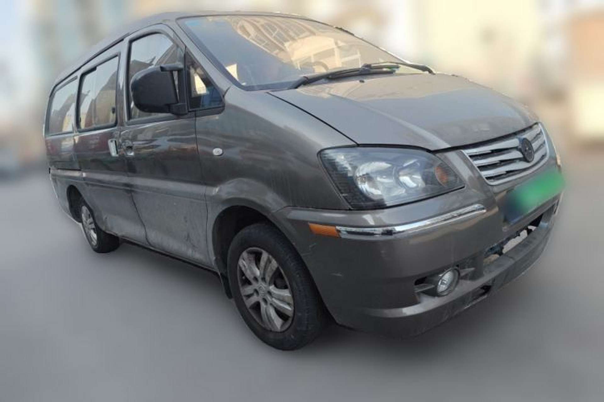 Used FORTHING Lingzhi 2016 M3L 1.6L 7-Seater Standard Model Front Right 45 Deg