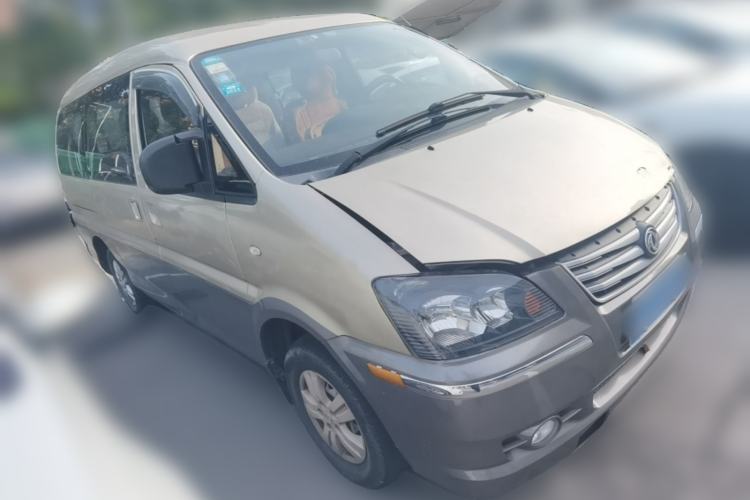 Used FORTHING Lingzhi 2016 M3L 1.6L 7-Seater Comfort Model Front Right 45 Deg