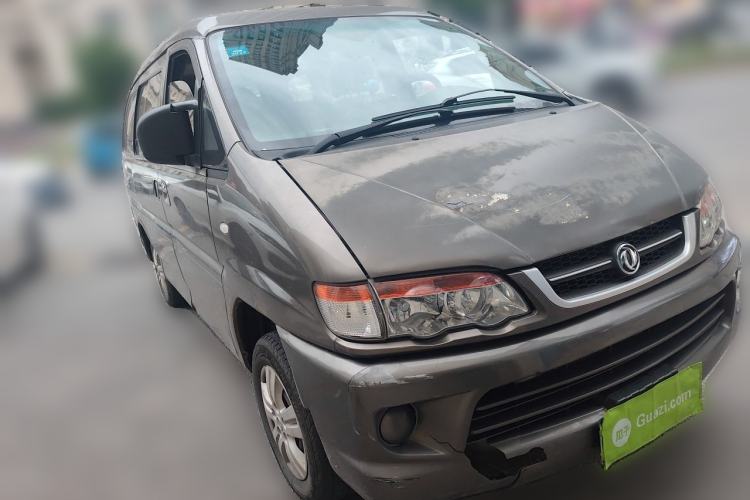 Used FORTHING Lingzhi 2016 V3 1.5L 7-Seater Standard Model China V Emission Standard Front Right 45 Deg
