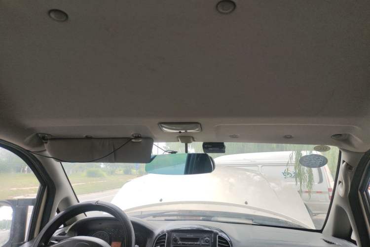 Used FORTHING Lingzhi 2016 V3 1.5L 7-Seater Comfort Model China V Standard Headliner