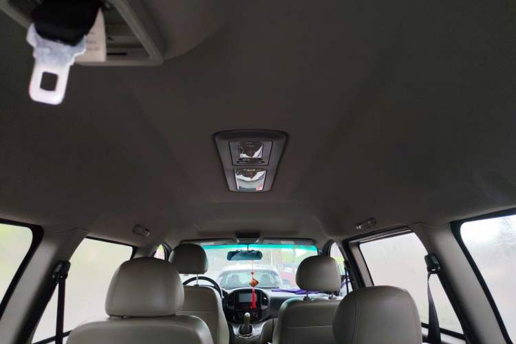 Used FORTHING Lingzhi 2016 M5 2.0L 7-seat Long-wheelbase Luxury Model Headliner