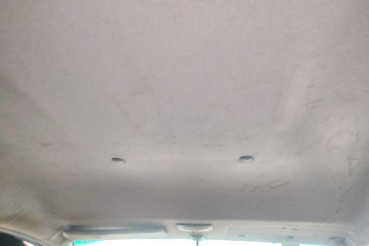 Used FORTHING Lingzhi 2016 V3 1.5L 7-Seater Comfort Model China V Standard Headliner