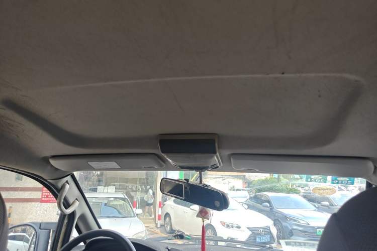 Used FORTHING Lingzhi 2016 M3L 1.6L 7-Seater Comfort Model Headliner
