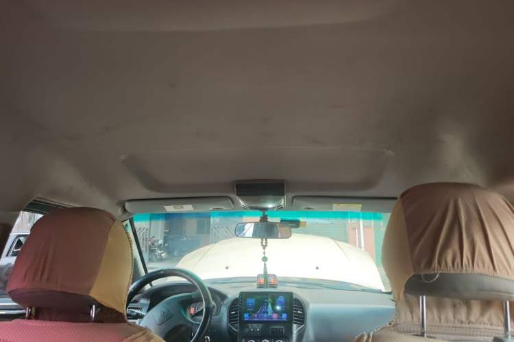 Used FORTHING Lingzhi 2016 M3L 1.6L 7-Seater Comfort Model Headliner