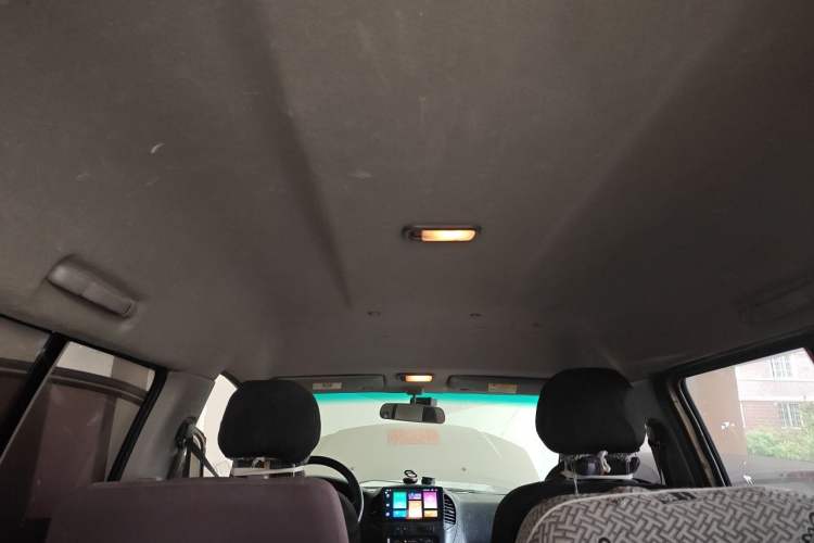 Used FORTHING Lingzhi 2016 M3 1.6L 7-Seater Standard Model China V Emission Standard Headliner