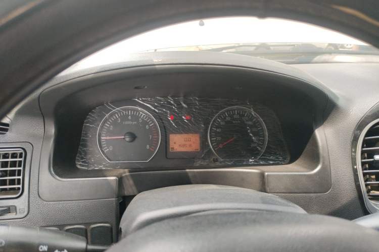 Used FORTHING Lingzhi 2016 V3 1.5L 7-Seater Comfort Model China V Standard Instrument Cluster