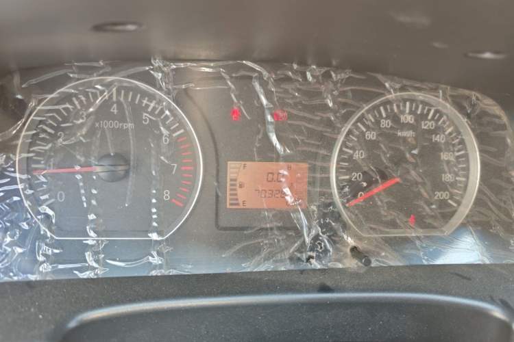 Used FORTHING Lingzhi 2016 V3 1.5L 7-Seater Standard Model China V Emission Standard Instrument Cluster