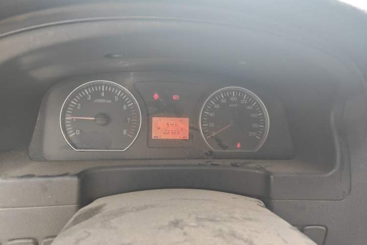 Used FORTHING Lingzhi 2016 M3L 1.6L 7-Seater Comfort Model Instrument Cluster