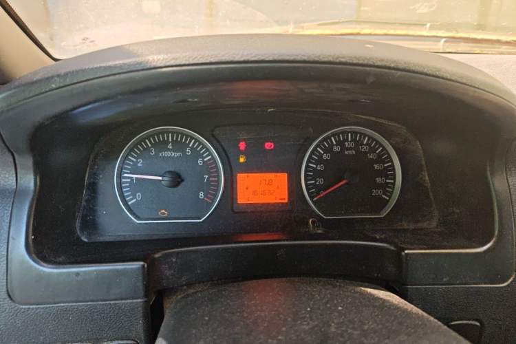 Used FORTHING Lingzhi 2016 V3 1.5L 7-Seater Comfort Model China V Standard Instrument Cluster