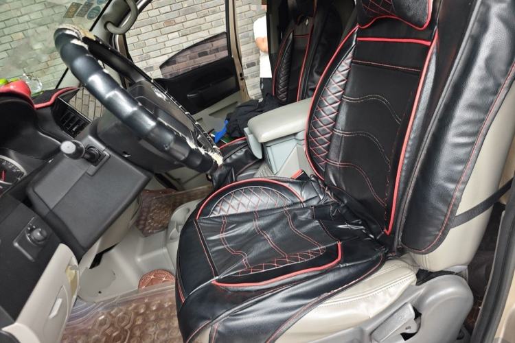 Used FORTHING Lingzhi 2016 M3 1.6L 7-Seater Luxury Model China V Standard Left Front Seat