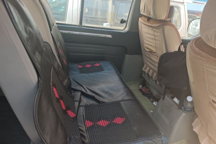 Used FORTHING Lingzhi 2016 V3 1.5L 7-Seater Standard Model China V Emission Standard Left Rear Seat