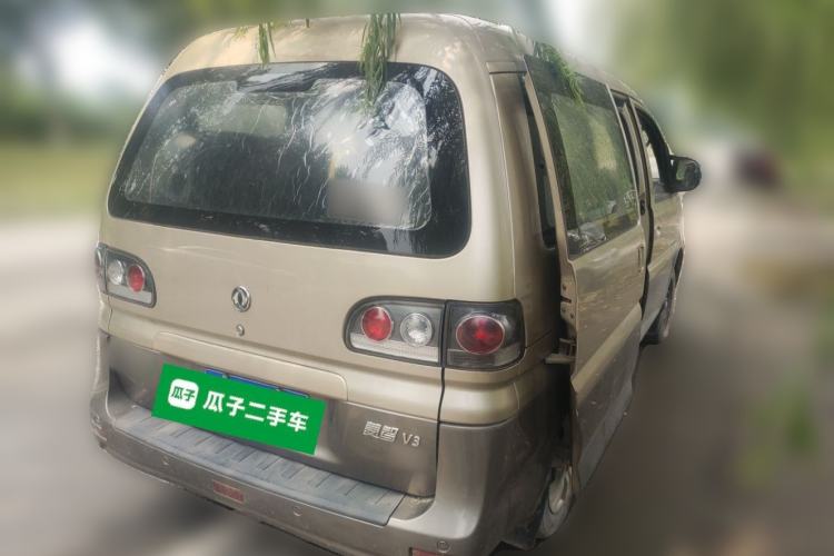 Used FORTHING Lingzhi 2016 V3 1.5L 7-Seater Comfort Model China V Standard Rear Right 45 Deg