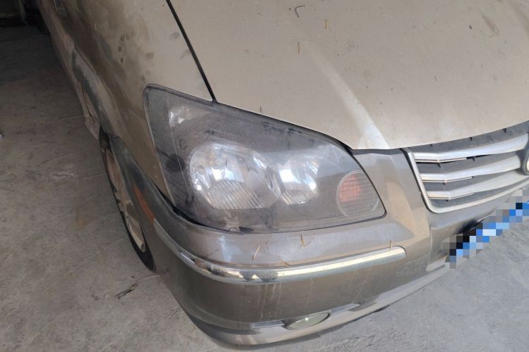 Used FORTHING Lingzhi 2016 V3 1.5L 7-Seater Comfort Model China V Standard Right Front Headlight