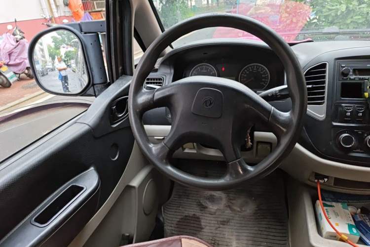 Used FORTHING Lingzhi 2016 M3L 1.6L 7-Seater Standard Model Steering Wheel