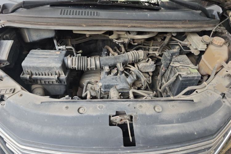 Used FORTHING Lingzhi 2017 M5 1.6L Comfort Model Engine Bay