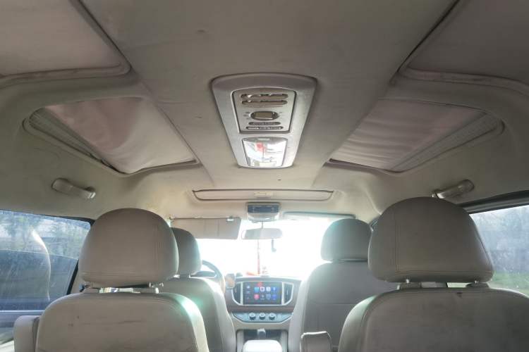 Used FORTHING Lingzhi 2017 M5 1.6L Luxury Model Headliner