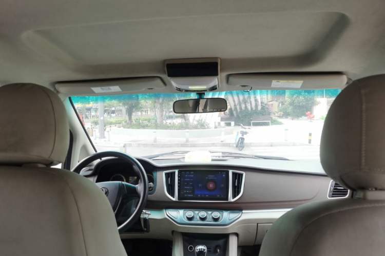Used FORTHING Lingzhi 2017 M5L 1.6L 7-Seater Standard Model Headliner