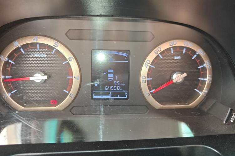 Used FORTHING Lingzhi 2017 M5 1.6L Comfort Model Instrument Cluster