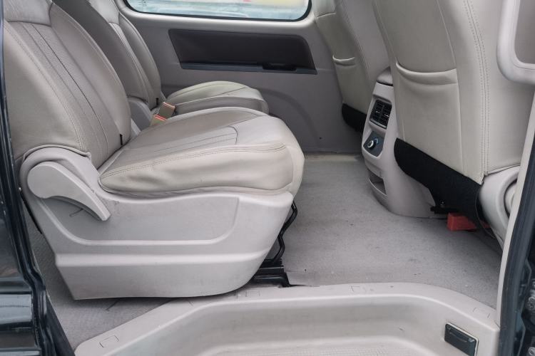 Used FORTHING Lingzhi 2017 M5L 1.6L 7-Seater Standard Model Interior 5