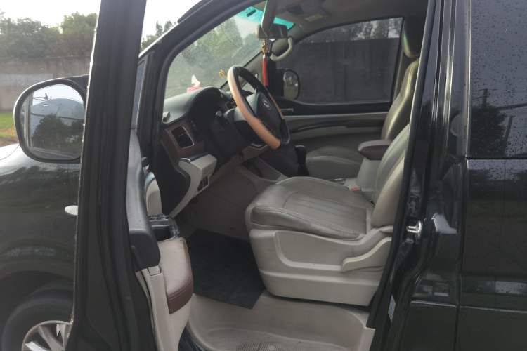 Used FORTHING Lingzhi 2017 M5 1.6L Luxury Model Left Front Seat
