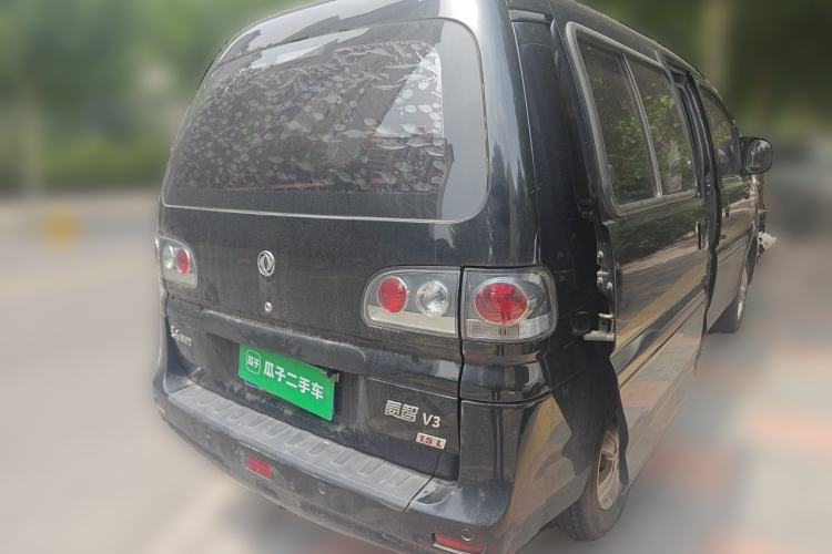 Used FORTHING Lingzhi 2017 V3 1.5L 5-Seater Special Offer Model Rear Right 45 Deg