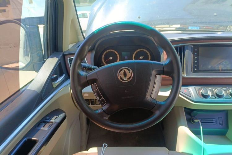 Used FORTHING Lingzhi 2017 M5 1.6L Luxury Model Steering Wheel