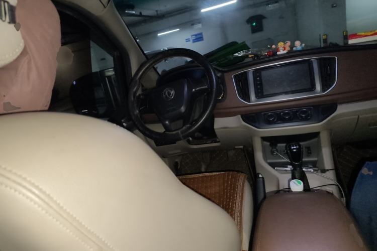 Used FORTHING Lingzhi 2017 M5L 1.6L 7-Seater Standard Model Steering Wheel