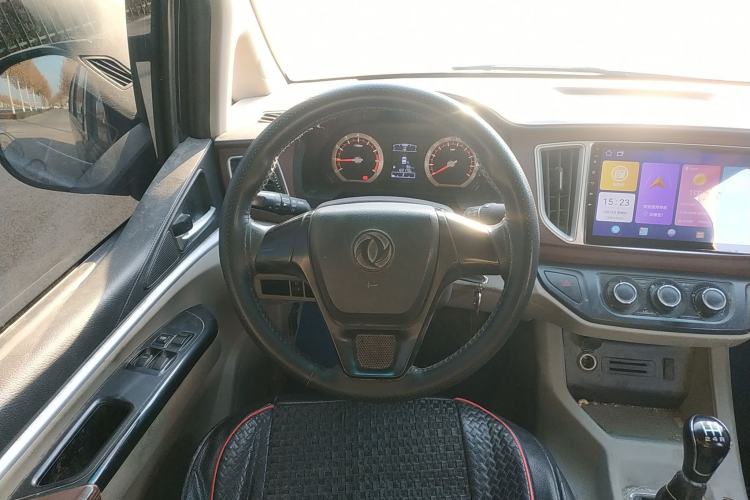 Used FORTHING Lingzhi 2017 M5L 1.6L 7-Seater Standard Model Steering Wheel
