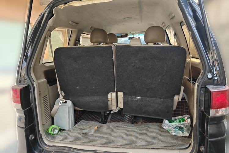 Used FORTHING Lingzhi 2017 M5 1.6L Comfort Model Trunk