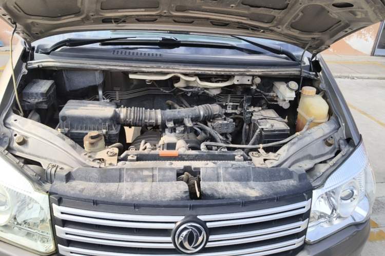 Used FORTHING Lingzhi 2017 Facelifted M3L 1.6L 7-Seater Standard Version Engine Bay