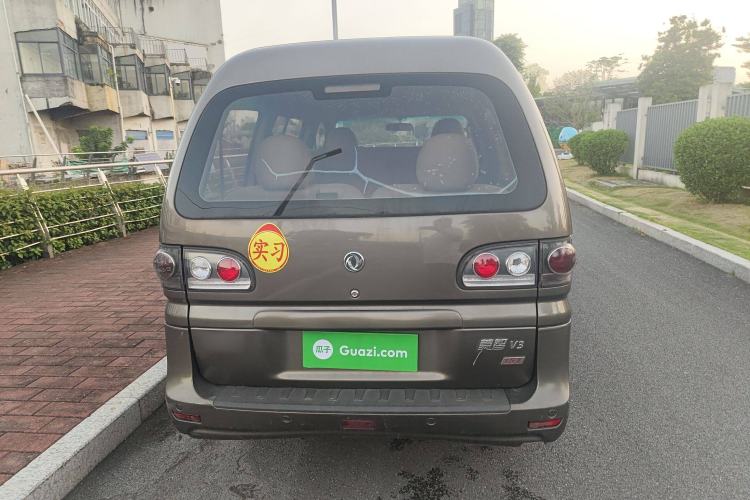 Used FORTHING Lingzhi 2017 V3 1.5L 7-seater Standard Model Exterior 4