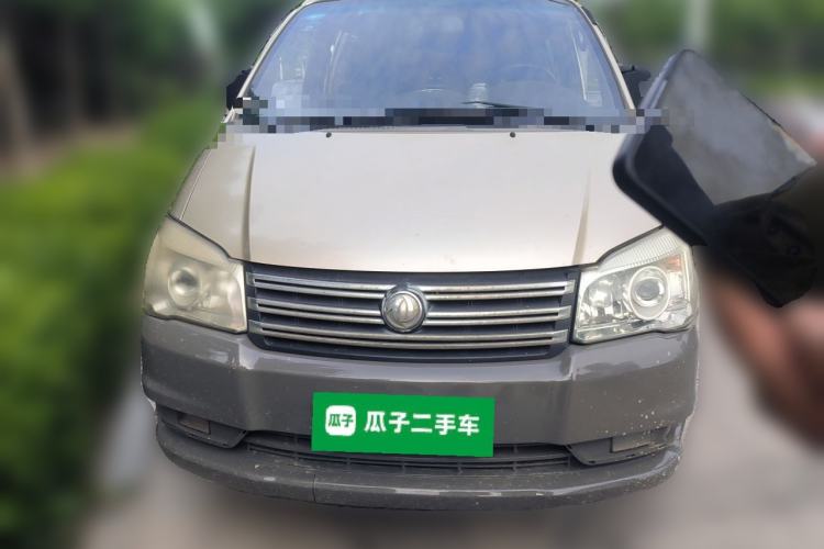 Used FORTHING Lingzhi 2017 M3L 1.6L 7-Seater Comfort Model Front