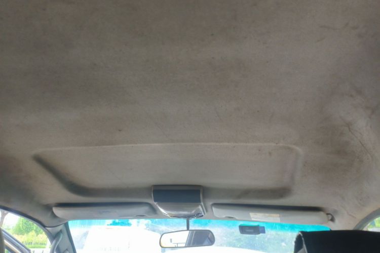 Used FORTHING Lingzhi 2017 M3L 1.6L 7-Seater Comfort Model Headliner
