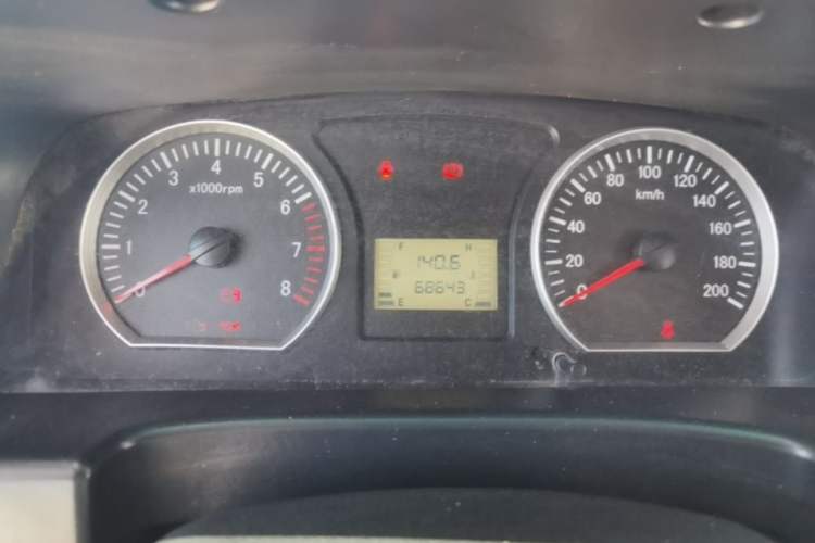 Used FORTHING Lingzhi 2017 Facelifted M3L 1.6L 7-Seater Standard Version Instrument Cluster