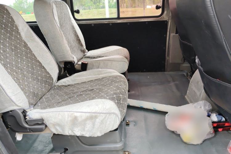 Used FORTHING Lingzhi 2017 M3L 1.6L 7-Seater Standard Model Left Rear Seat