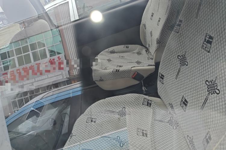 Used FORTHING Lingzhi 2017 M3L 1.6L 7-Seater Comfort Model Left Rear Seat