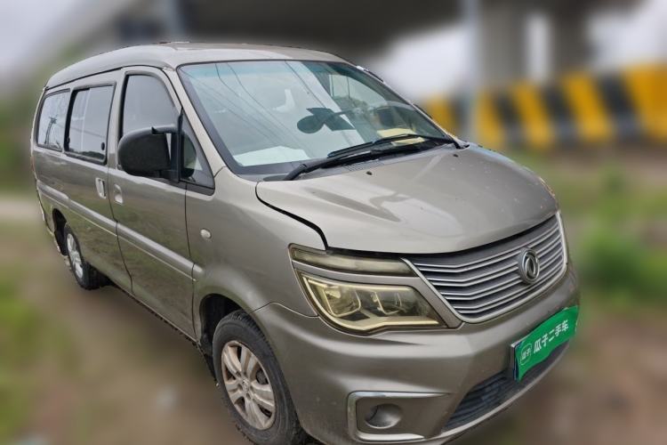 Used FORTHING Lingzhi 2017 M5L 1.6L 7-Seater Standard Model Front Right 45 Deg
