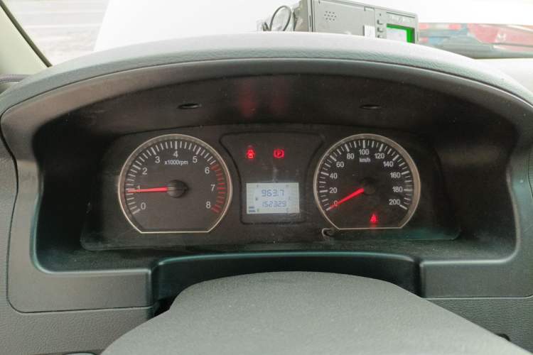 Used FORTHING Lingzhi 2017 Restyled M3L 1.6L 7-Seater Comfort Version Instrument Cluster