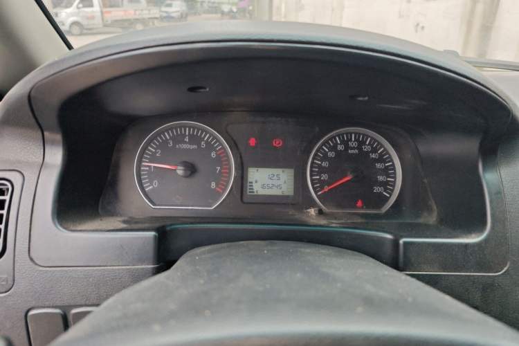 Used FORTHING Lingzhi 2017 Restyled M3L 1.6L 7-Seater Comfort Version Instrument Cluster
