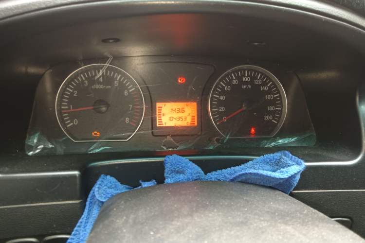 Used FORTHING Lingzhi 2017 V3 1.5L 7-Seater Comfort Model Instrument Cluster