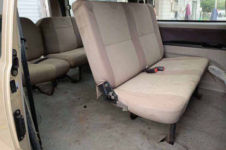 Used FORTHING Lingzhi 2017 Restyled M3L 1.6L 7-Seater Comfort Version Left Rear Seat