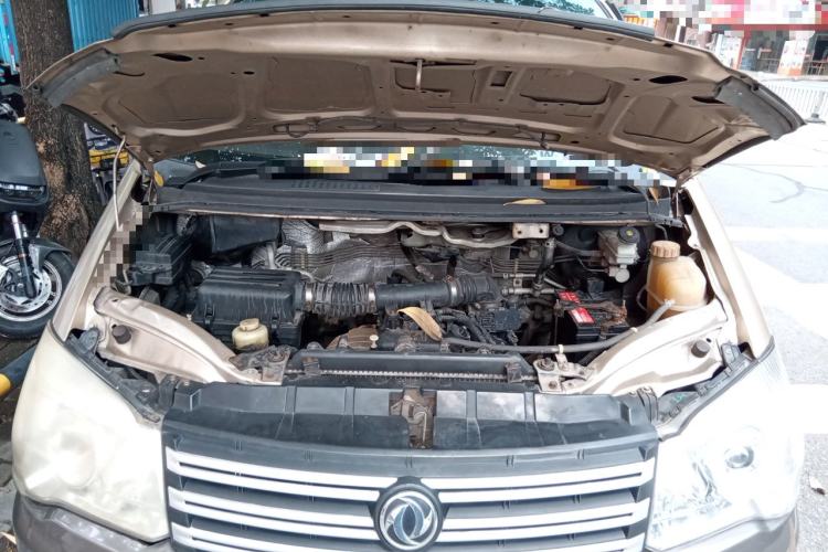 Used FORTHING Lingzhi 2017 Facelifted M3L 1.6L 7-Seater Standard Version Engine Bay