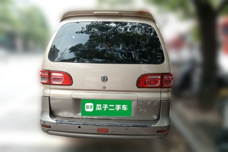 Used FORTHING Lingzhi 2017 Facelifted M3L 1.6L 7-Seater Standard Version Rear