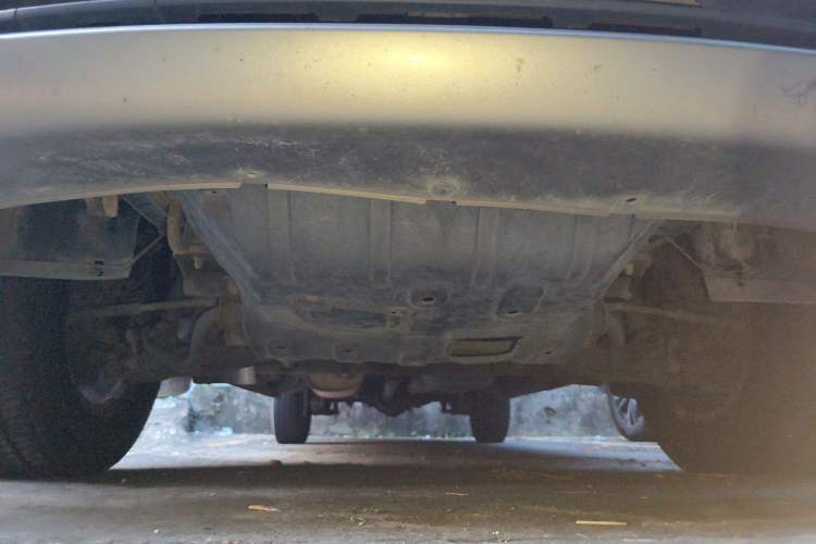 Used FORTHING Lingzhi 2017 M5L 1.6L 7-Seater Standard Model Chassis Front