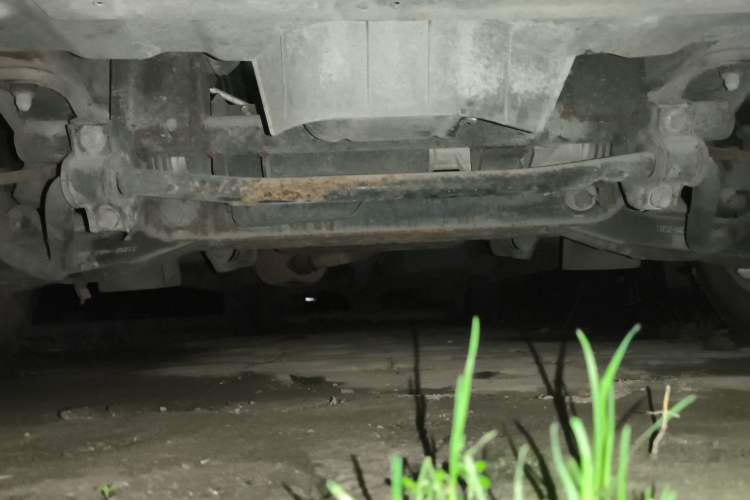 Used FORTHING Lingzhi 2017 V3 1.5L 7-seater Standard Model Chassis Front