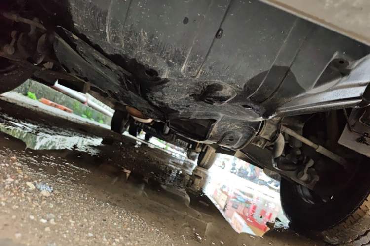 Used FORTHING Lingzhi 2017 M5L 1.6L 7-Seater Standard Model Chassis Front