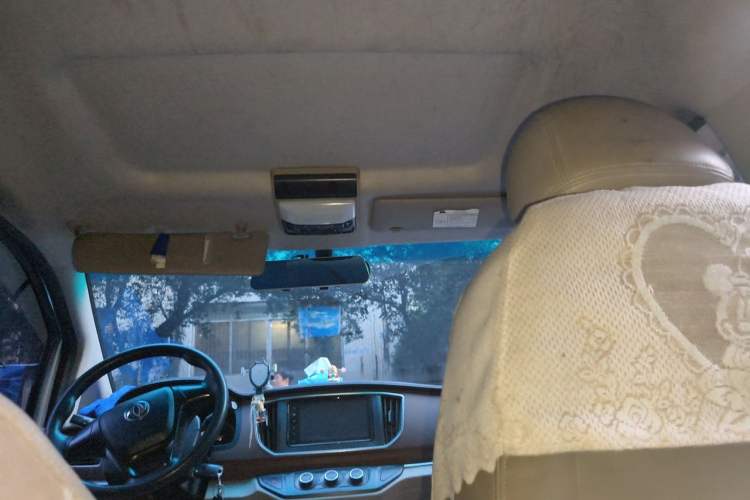 Used FORTHING Lingzhi 2017 M5L 1.6L 7-Seater Standard Model Headliner