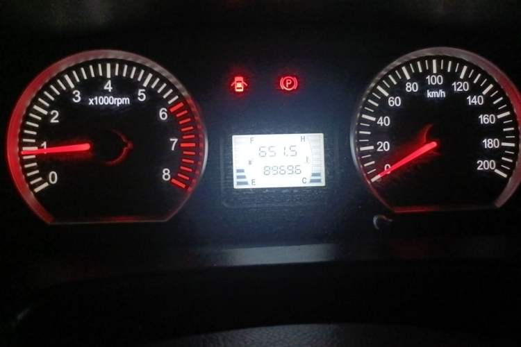 Used FORTHING Lingzhi 2017 Facelifted M3L 1.6L 7-Seater Standard Version Instrument Cluster